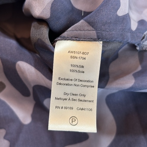 ATM Anthony Thomas Melillo Blue Camo Silk Satin Pocket Tank Top sz M - Picture 10 of 11